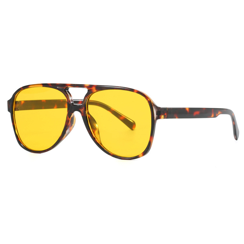 New Vintage Classic Designer D - огляд і ціна Designer Sunglasses