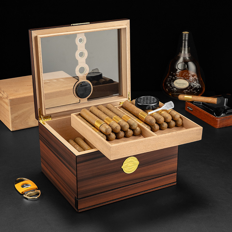 Luxury Wooden Cigar Humidor Bo - огляд і ціна Luxury Gift Set