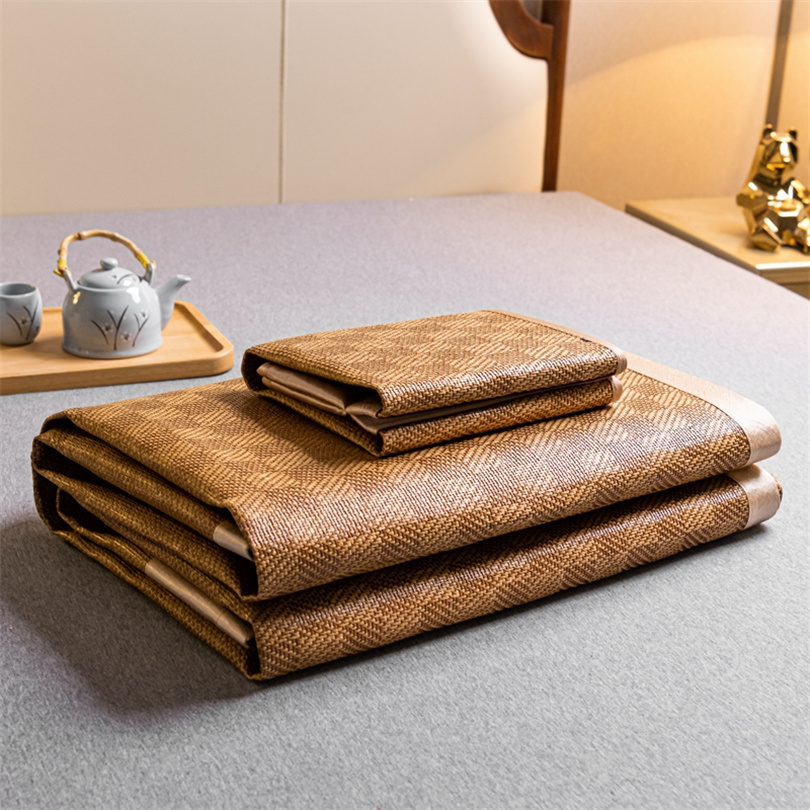 Cooling Mat Bamboo Summer Mat  - огляд і ціна Silk Pillowcase