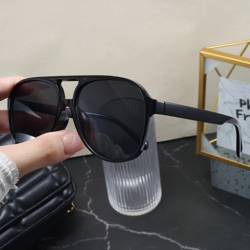 Unisex Fashion Sunglasses UV40 - огляд і ціна Sunglasses Uv400