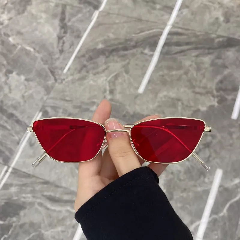 Vintage Small Frame Shades Cat - огляд і ціна Designer Sunglasses